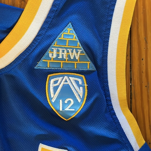 College Basketball Jersey UCLA Bruins Lonzo Ball #2 Stitched Like New Blue Gold - Picture 2 of 5